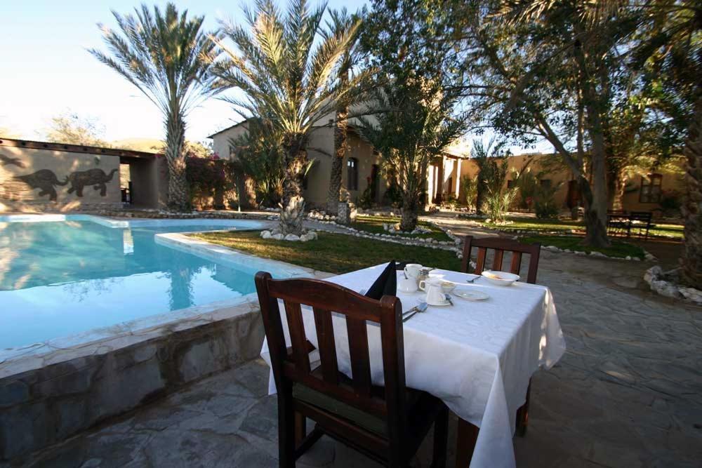 Fort Sesfontein Lodge & Safaris Экстерьер фото